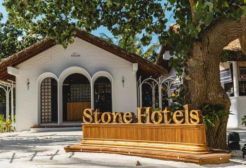 Stone Hotels Dhiffushi