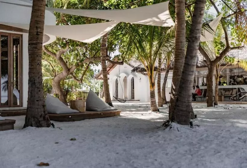 Stone Hotels Dhiffushi