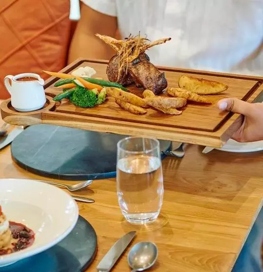 Stone Hotels Dhiffushi