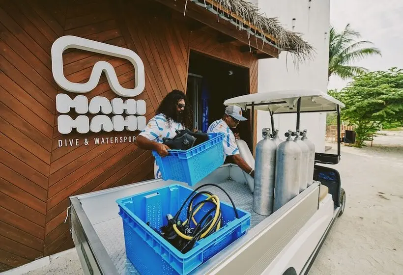 Stone Hotels Dhiffushi