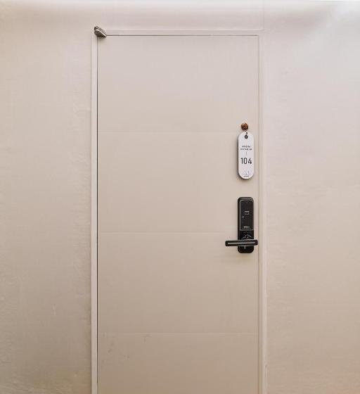 هاستل Life In Insa