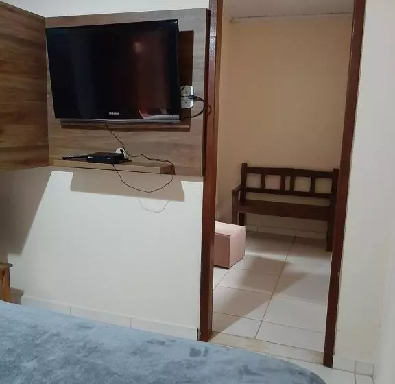 ユースホステル Pousada Dos Olivais