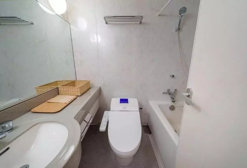 Aamiaismajoitus (B&B) ゲストハウス小布施