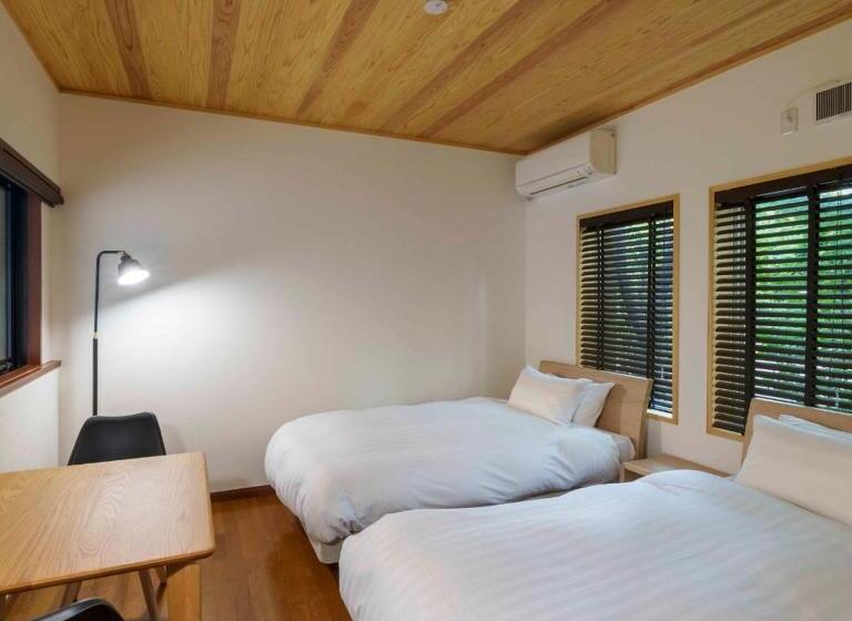 Bed and Breakfast ゲストハウス小布施