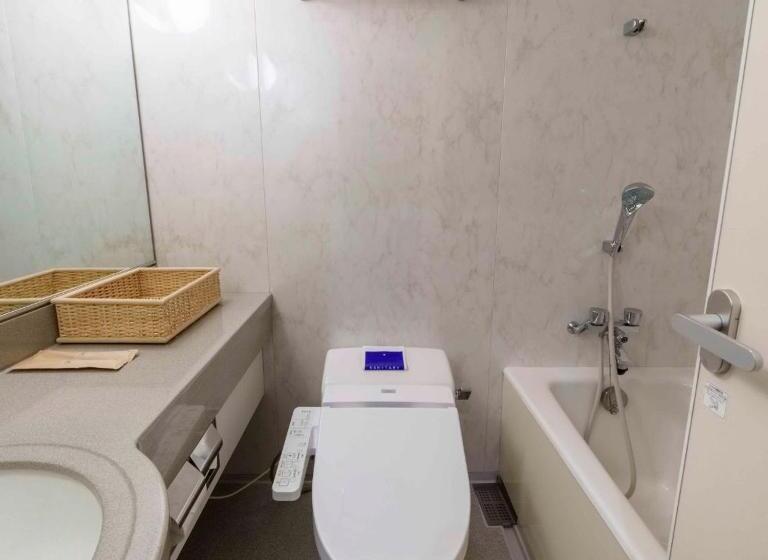 Bed and Breakfast ゲストハウス小布施