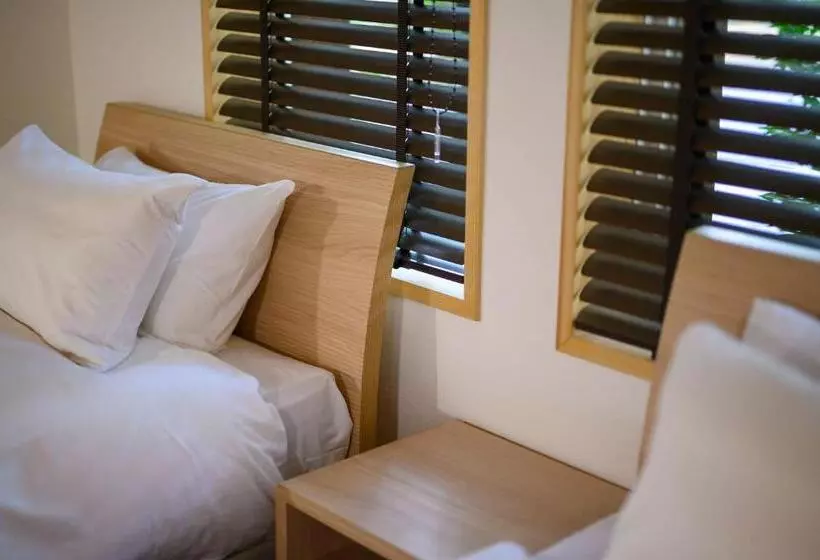 Aamiaismajoitus (B&B) ゲストハウス小布施