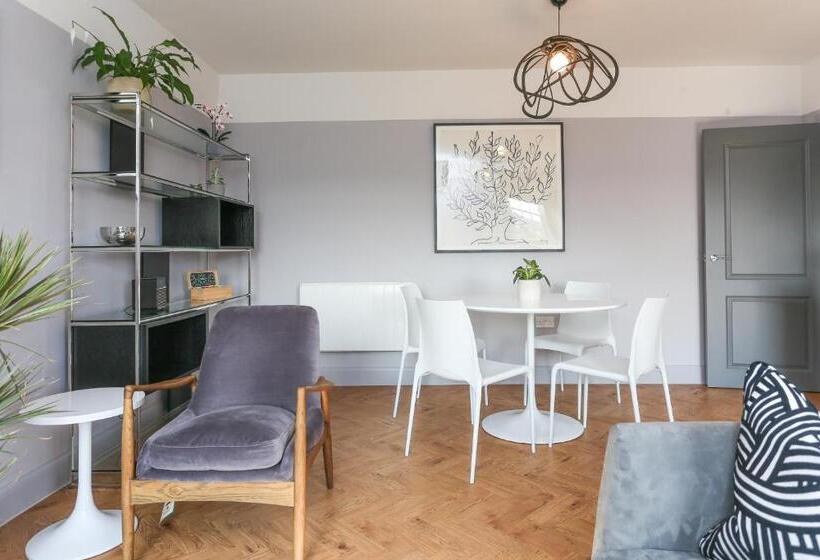 Bed and Breakfast Arlington House, Central Apartmant