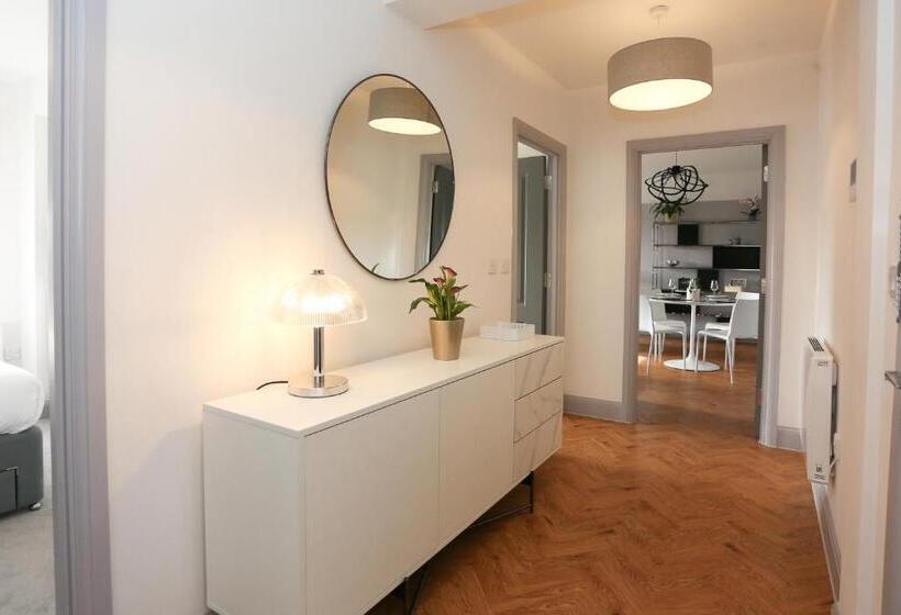 צימר Arlington House, Central Apartmant