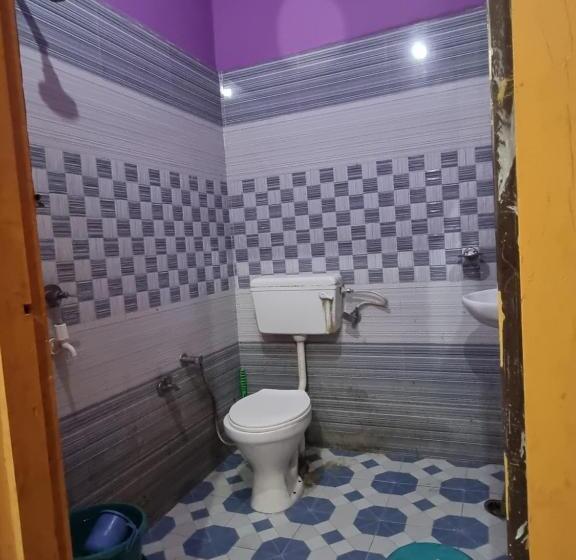 Отель Aastha And Restaurant