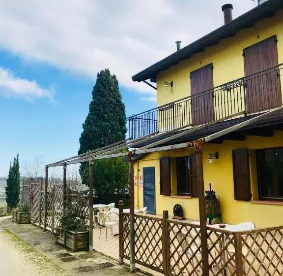 ホテル Azienda Agricola Biologica Le Lucciole