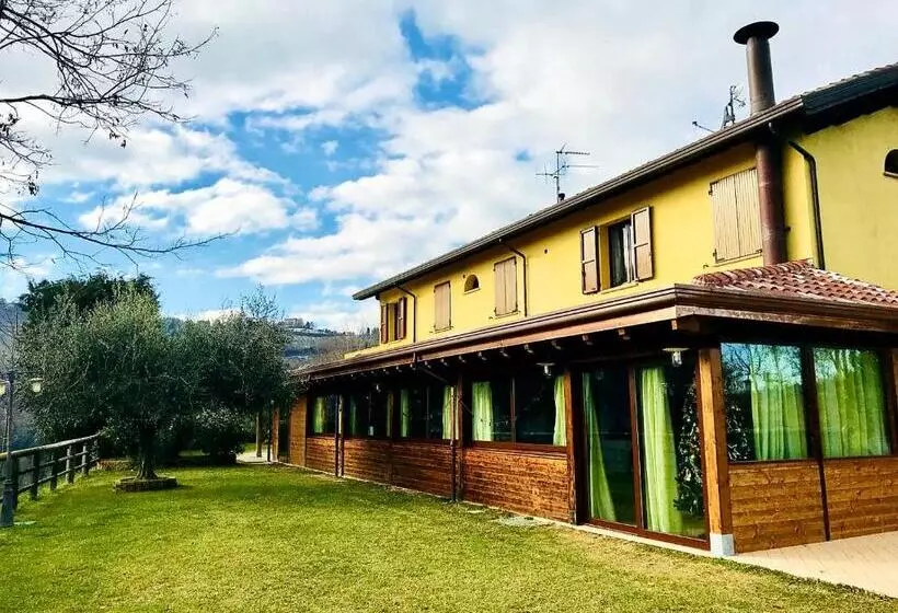 ホテル Azienda Agricola Biologica Le Lucciole