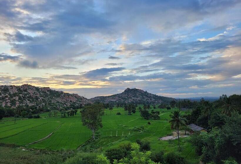 Hotell Gowri Nature Farm Stay