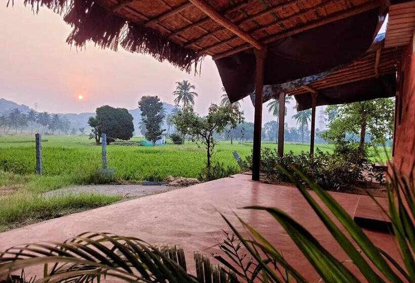 Hotell Gowri Nature Farm Stay