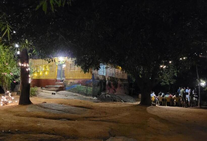 Hotell Gowri Nature Farm Stay