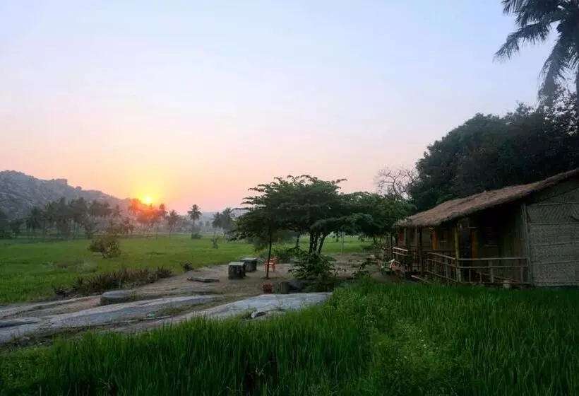 ホテル Gowri Nature Farm Stay