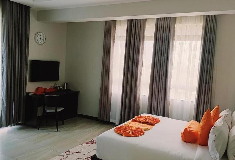 هتل Lemaiyan Suites