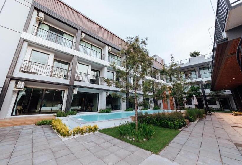 酒店 Phu Sakon Ville