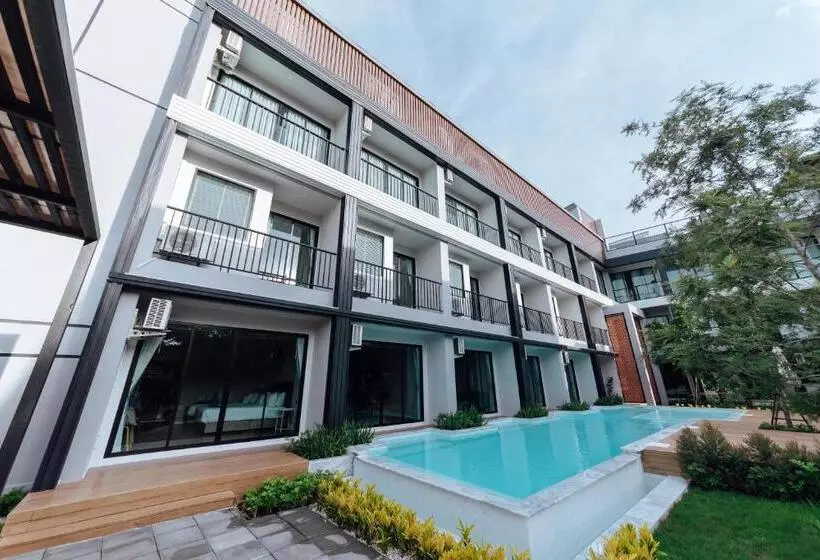 Hotelli Phu Sakon Ville