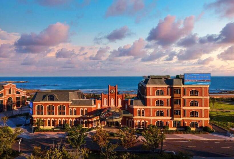 Otel Tsingtao Time Resport