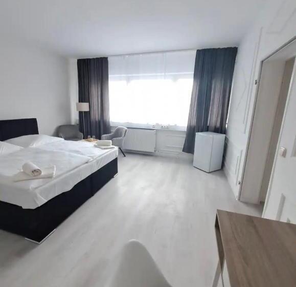 Mycompass Hotel Offenbach