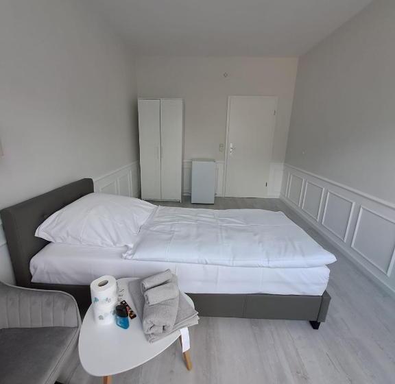 Mycompass Hotel Offenbach