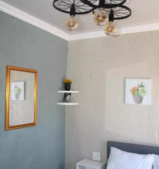 ペンション Asante Sana Guest House