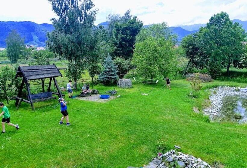 ペンション Hanul Curtea Veche