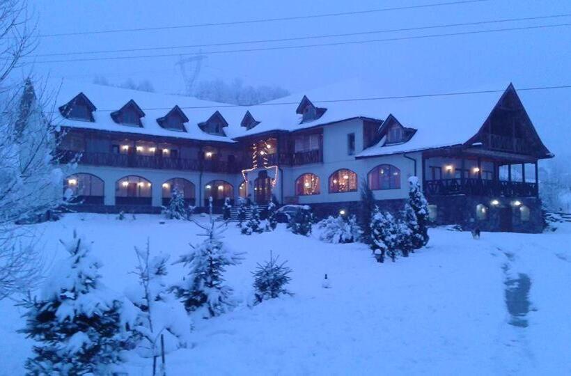 ペンション Hanul Curtea Veche