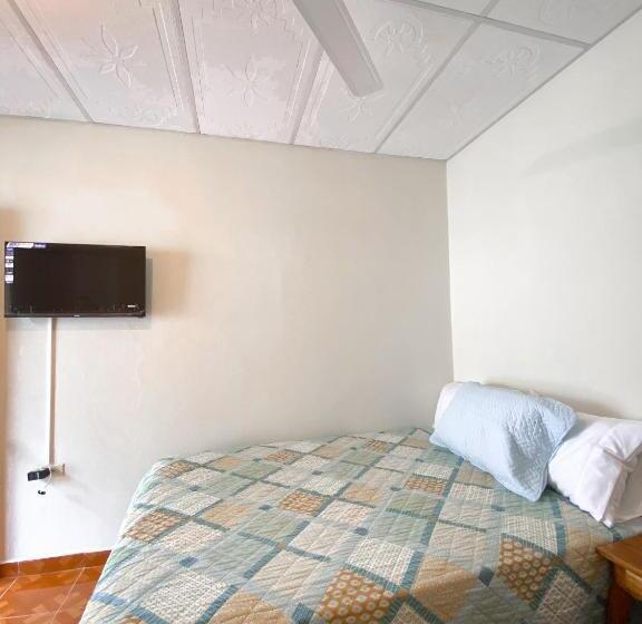 پانسیون Maria Iii Hostal