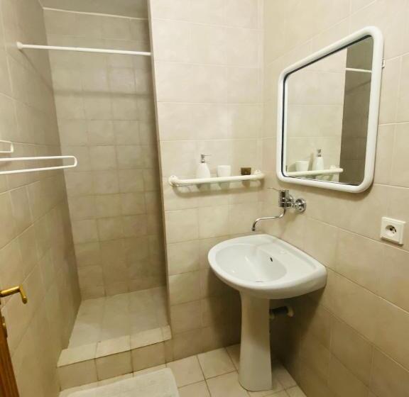 膳宿费 Penzión Pani B