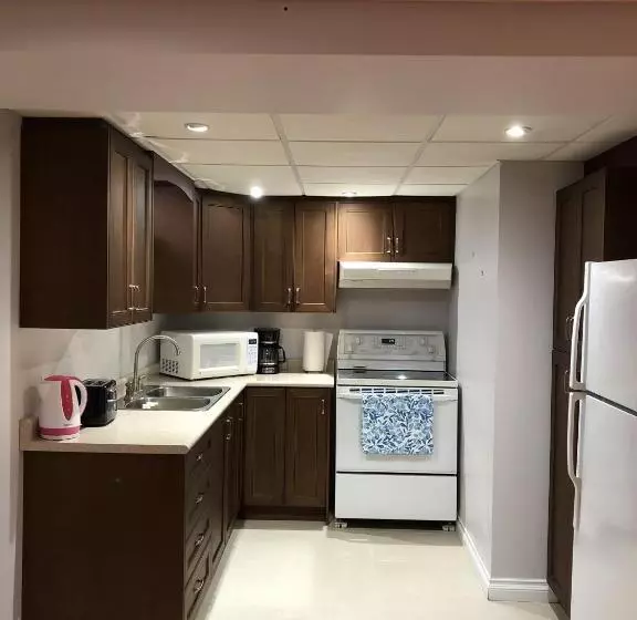 ペンション Premium Home With Garden View, Private Parking