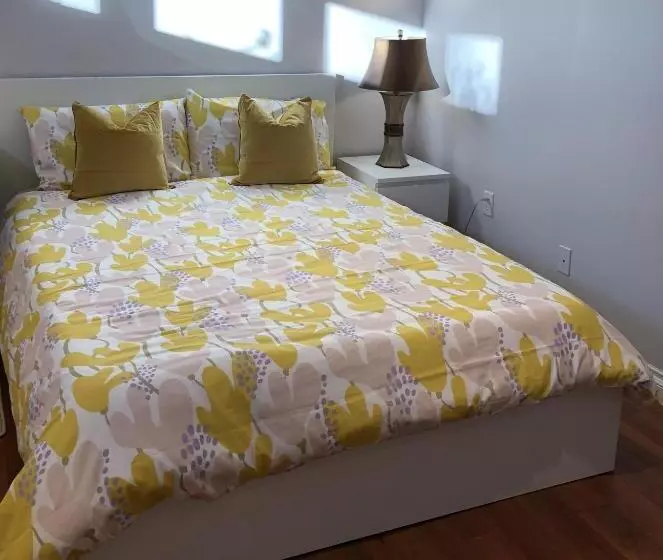 ペンション Premium Home With Garden View, Private Parking