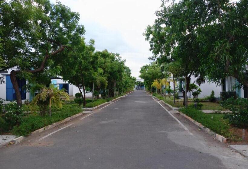 استراحتگاه Paradise Grand Villa