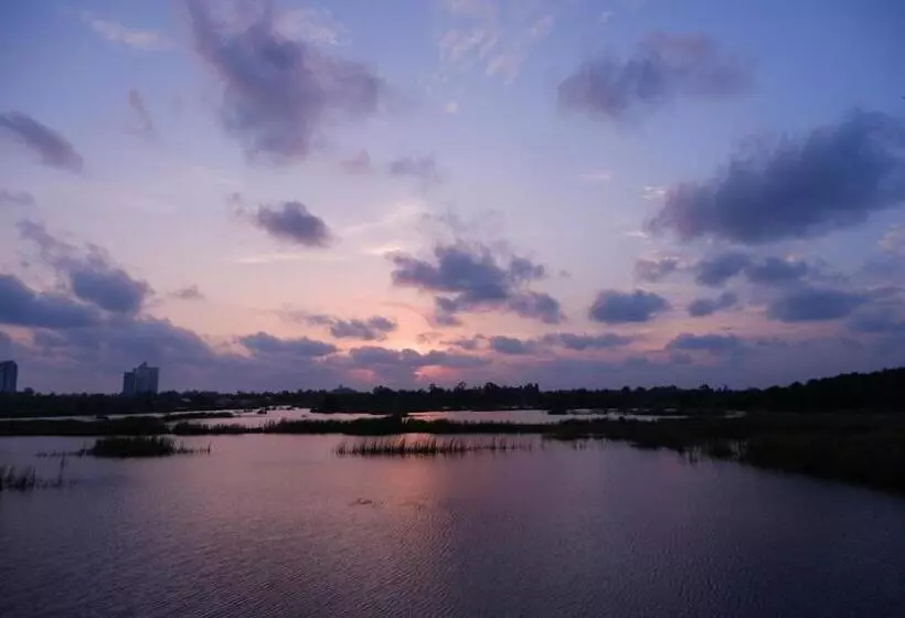 リゾートホテル Sunset Village Rayong