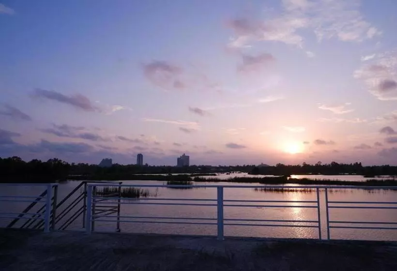 リゾートホテル Sunset Village Rayong