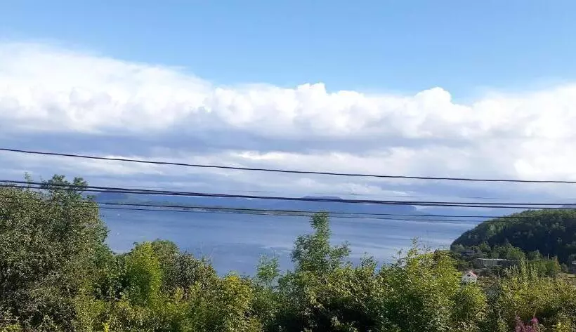 Tau Bed And Breakfast