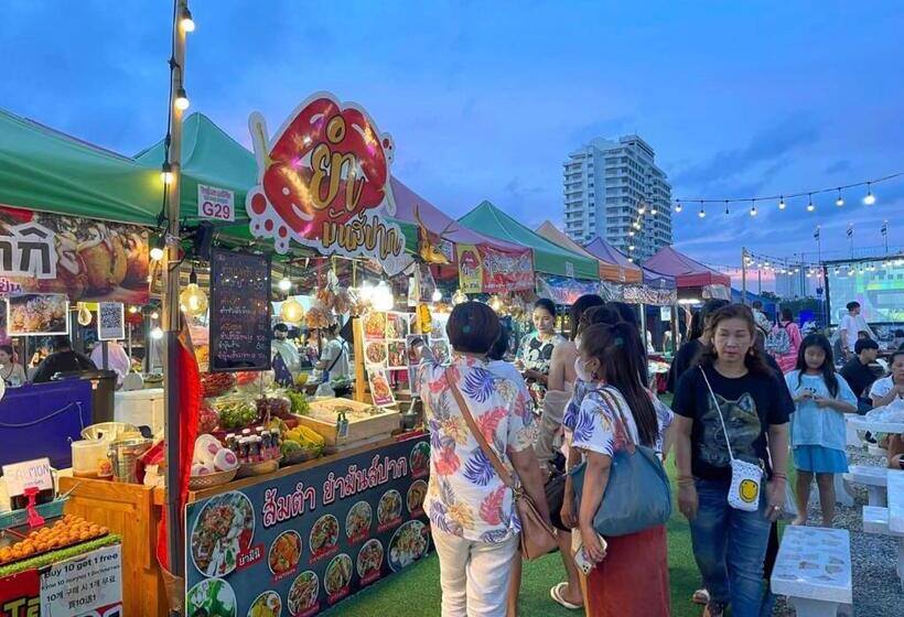 Welcome Hotel Beach Market Jomtien