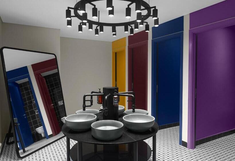 Wink Hotel Tuy Hoa Beach   24hrs Stay & Rooftop Pool Bar