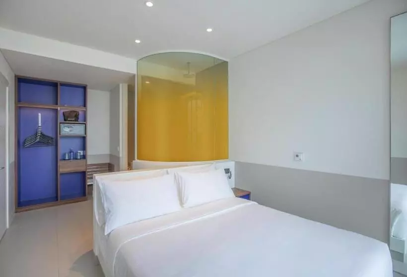 Wink Hotel Tuy Hoa Beach   24hrs Stay & Rooftop Pool Bar