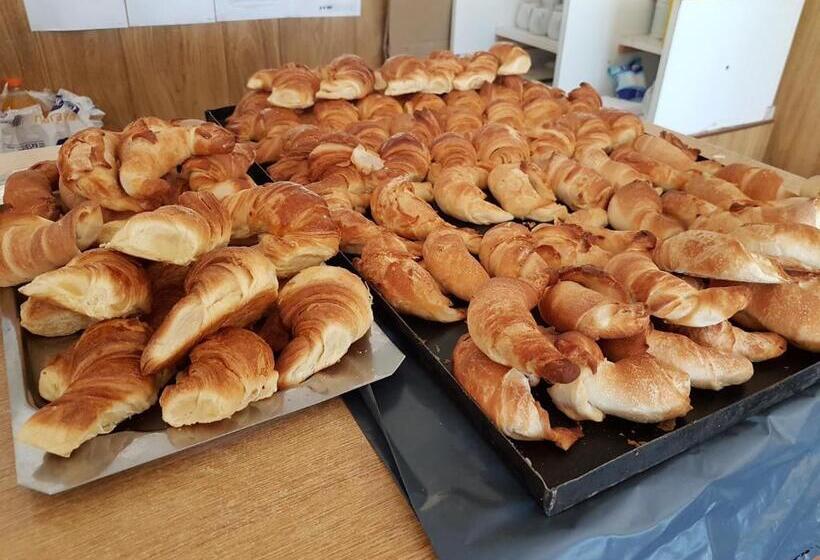 فندق صغير Residencial Costa Azul