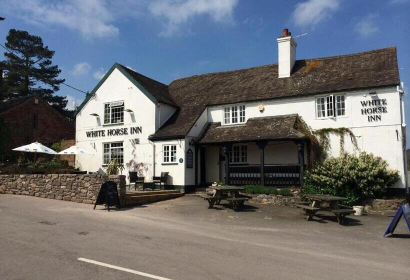 旅馆 The White Horse Inn