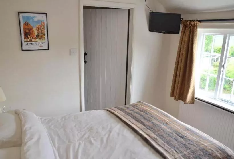 Retkeilymaja The White Horse Inn