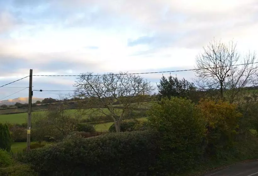 Retkeilymaja The White Horse Inn