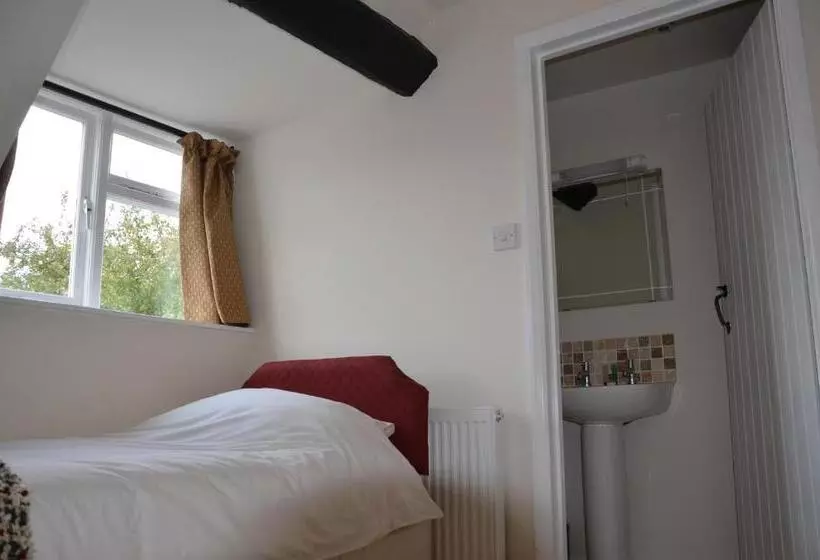 Retkeilymaja The White Horse Inn