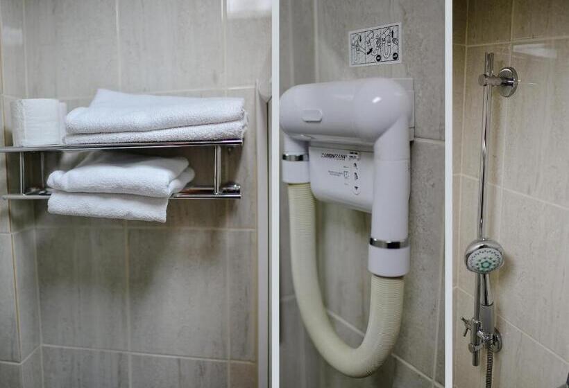 تختخواب و صبحانه Apartmani Park Kod Novice