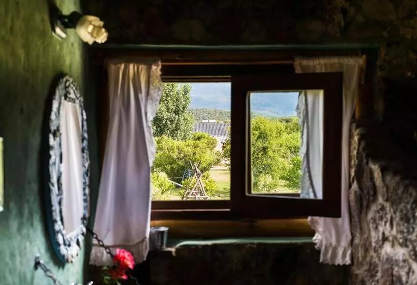 Aamiaismajoitus (B&B) Cabañas Quisama