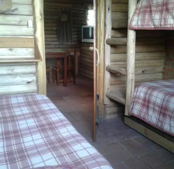 Aamiaismajoitus (B&B) Cabañas Quisama