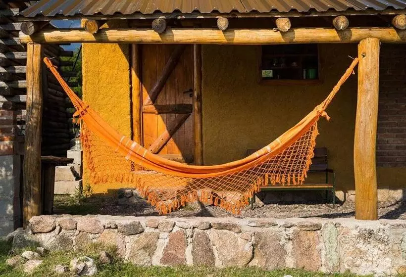 Aamiaismajoitus (B&B) Cabañas Quisama