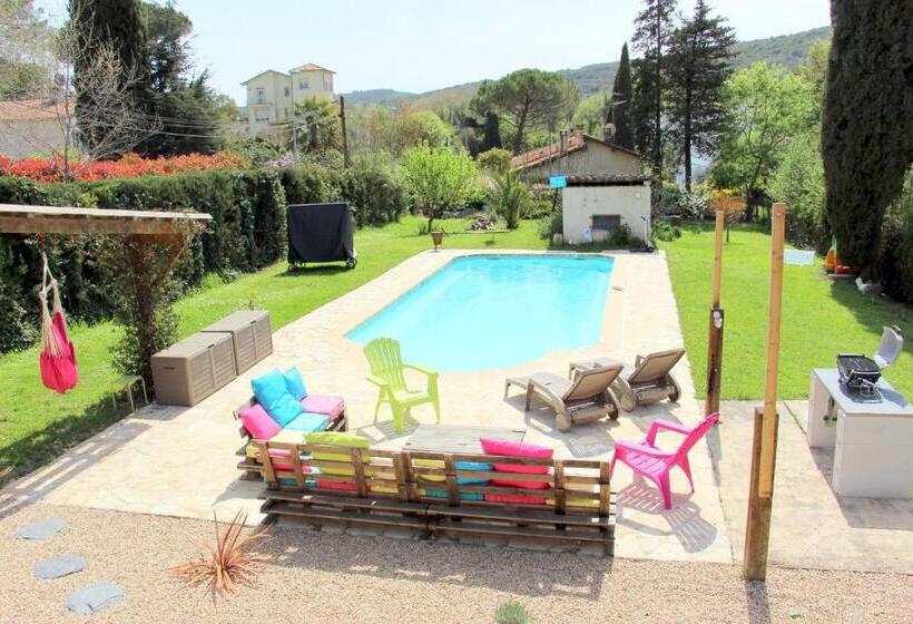 ベッドアンドブレックファースト Laura & Paul