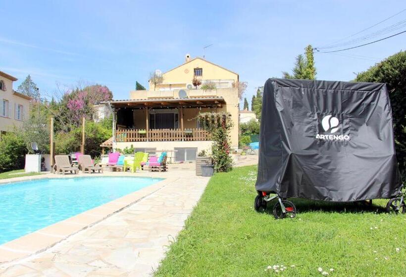 مبيت وإفطار Laura & Paul